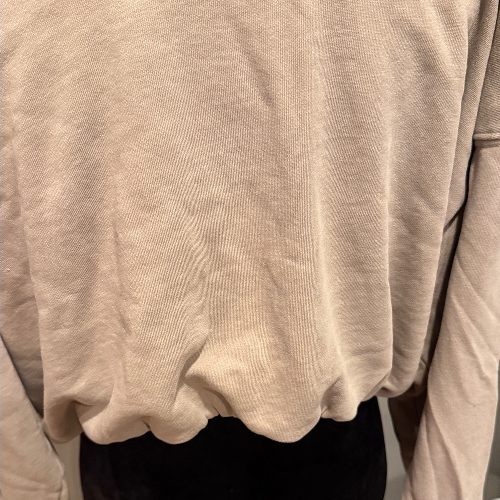 Garage tan cropped Hoodie Sweatshirt - Picture 5 of 6
